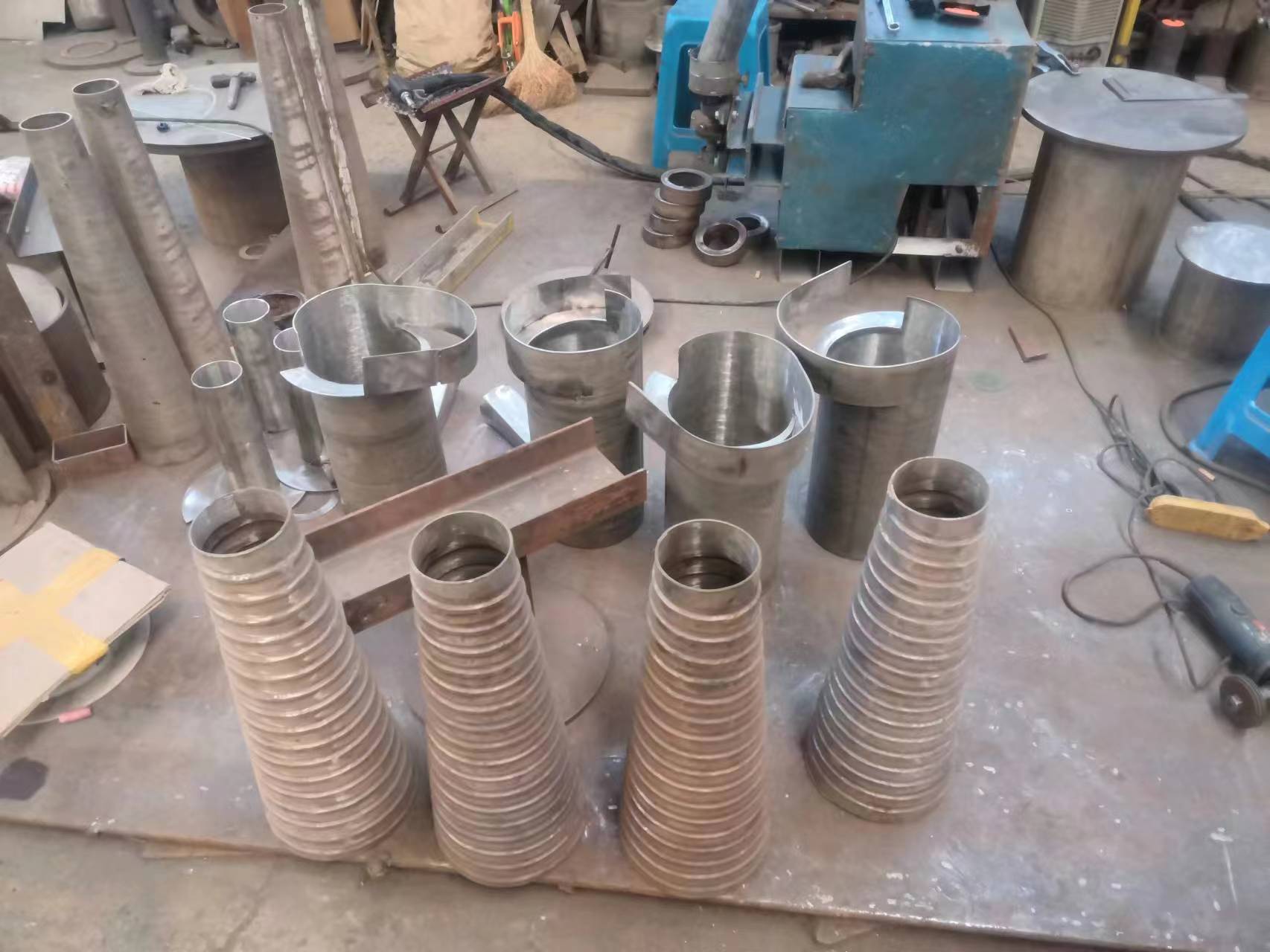 我司為客戶定制的除渣器配件